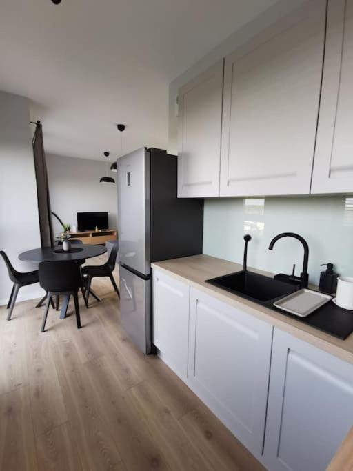 Calm And Quiet Apartments In Szczecin Strzalowska 7 Экстерьер фото